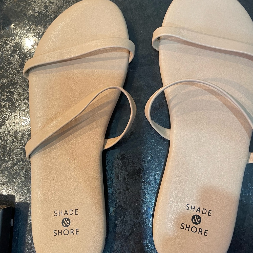 Shade & Shore Women's Tan Sandals